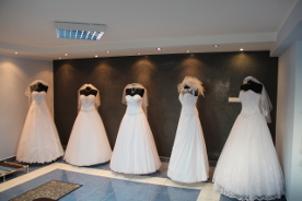 Kolekcja sukien ślubnych