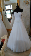 Suknia ślubna klasyczna